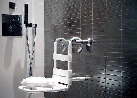 Hotel L'adresse Paris