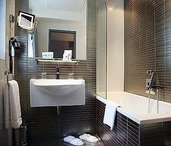 L'adresse 3* Париж