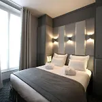 Hotel L'adresse 3*