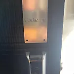 ラドレス ホテル