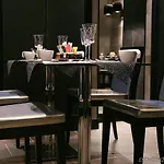Hotel L'adresse Parigi