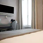 ラドレス ホテル