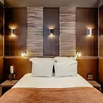 ホテル ラドレス 3*