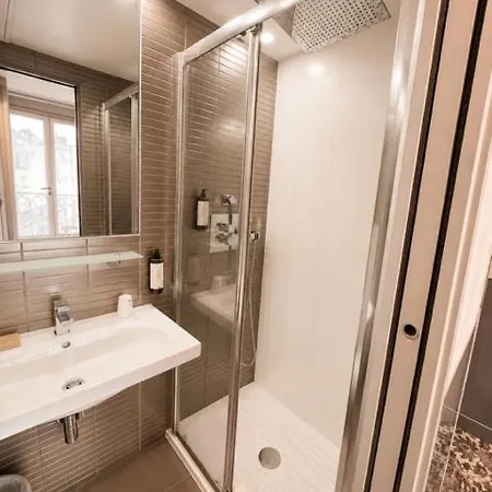 Ξενοδοχείο L'adresse 3*