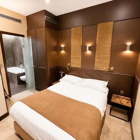 Ξενοδοχείο L'adresse 3*