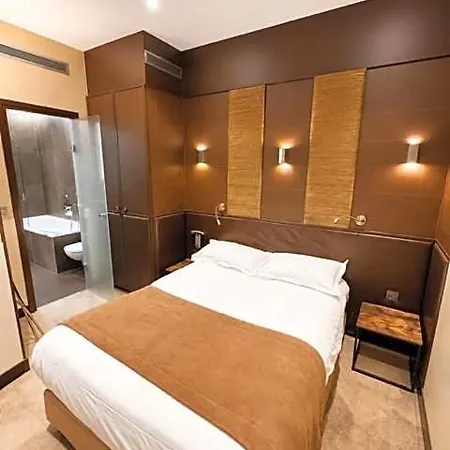 L'adresse 3* Paris
