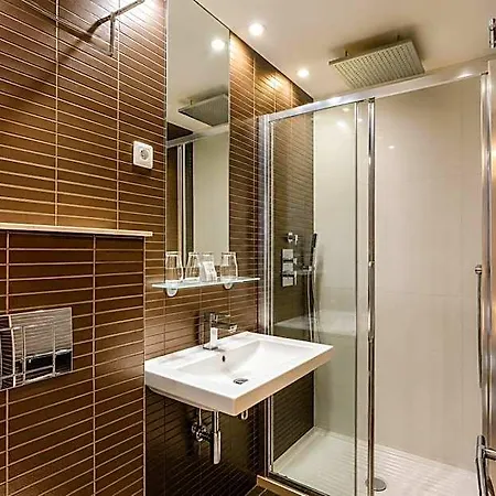 Hotell L'adresse Paris