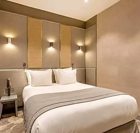 L'adresse Hotell 3*